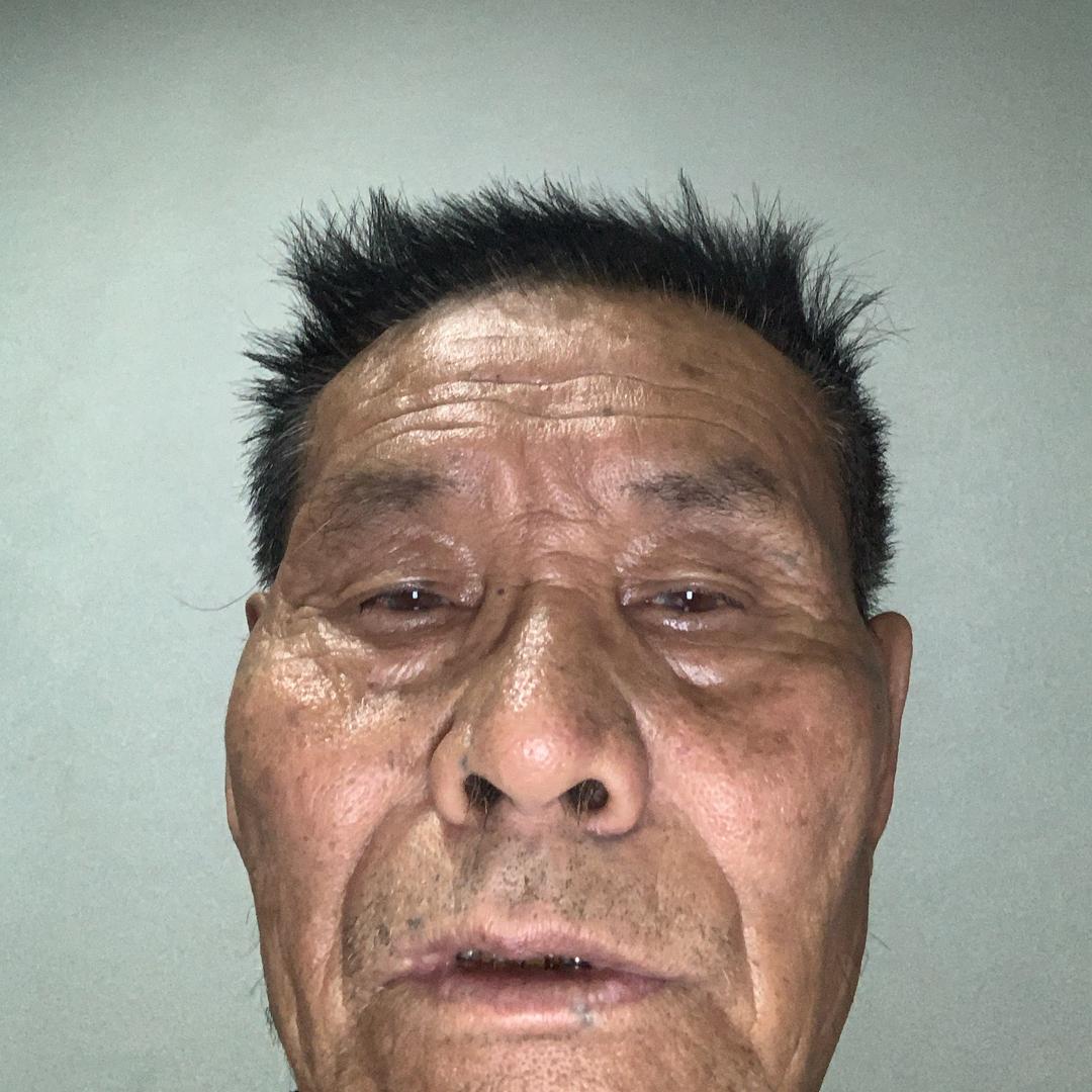 皮尔卡丹茶苑专卖店