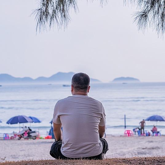 叼了小鱼就跑🐠