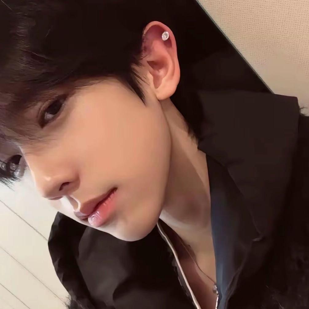 云