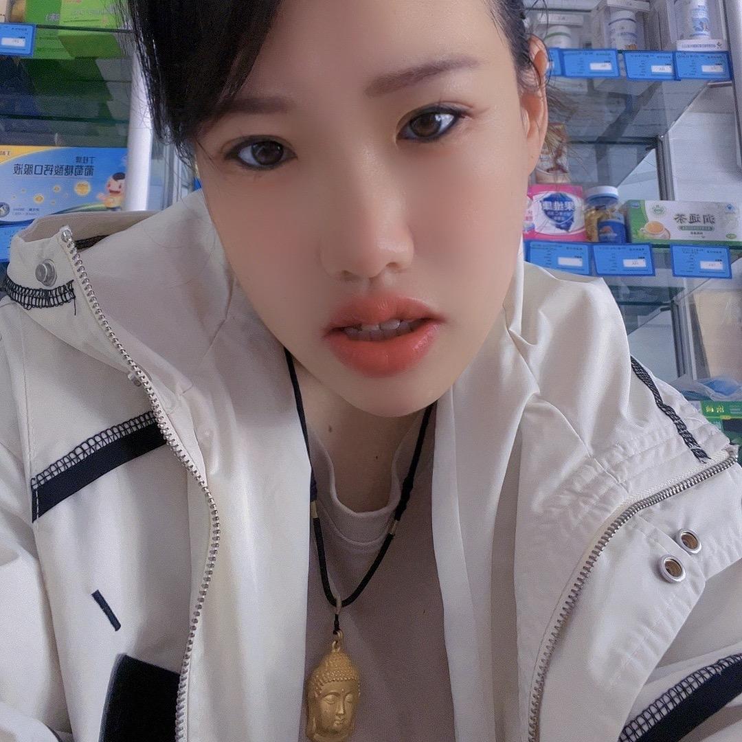 丽丽在努力呀