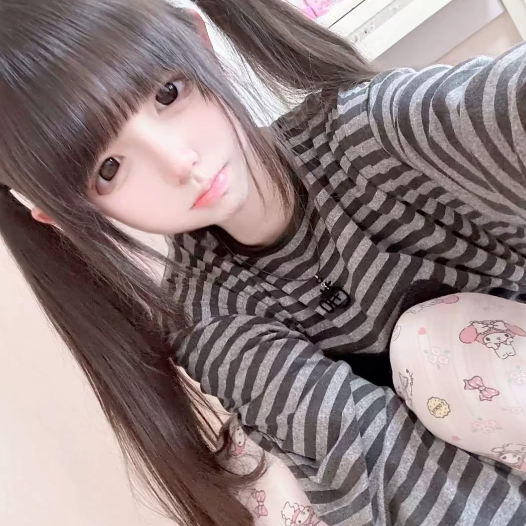 唉小怡
