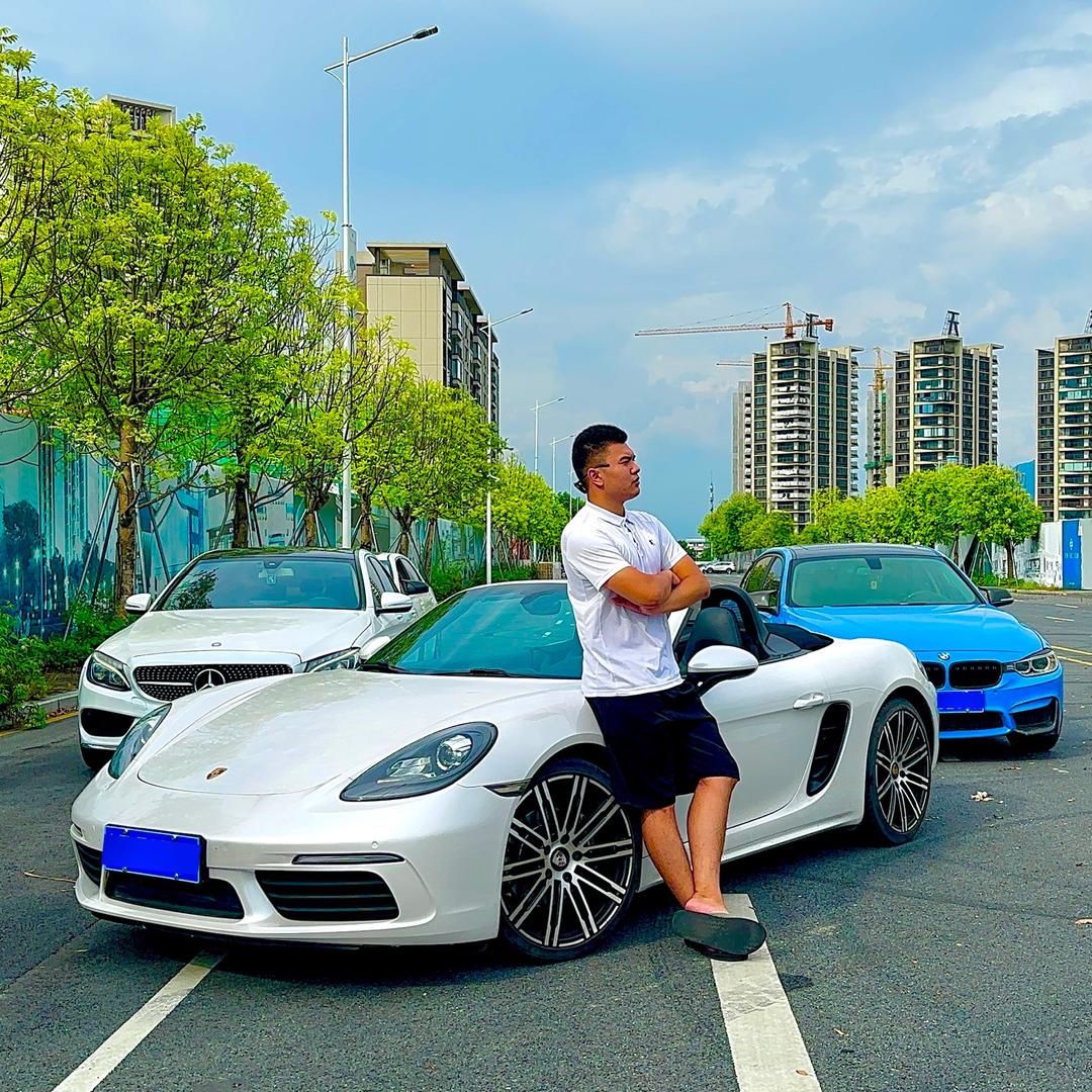 伟林二手车