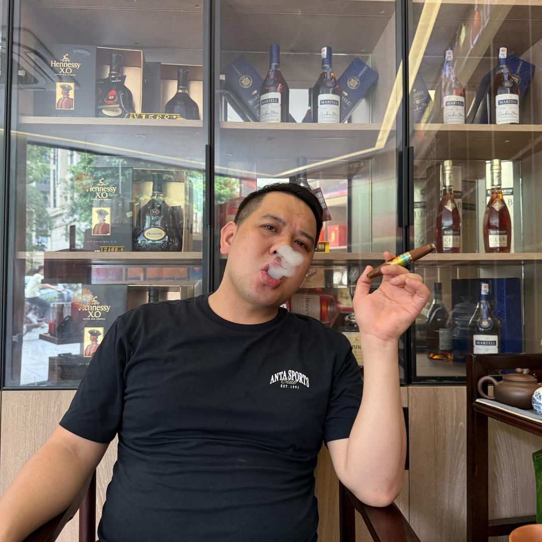 新润华商行（肥仔华）