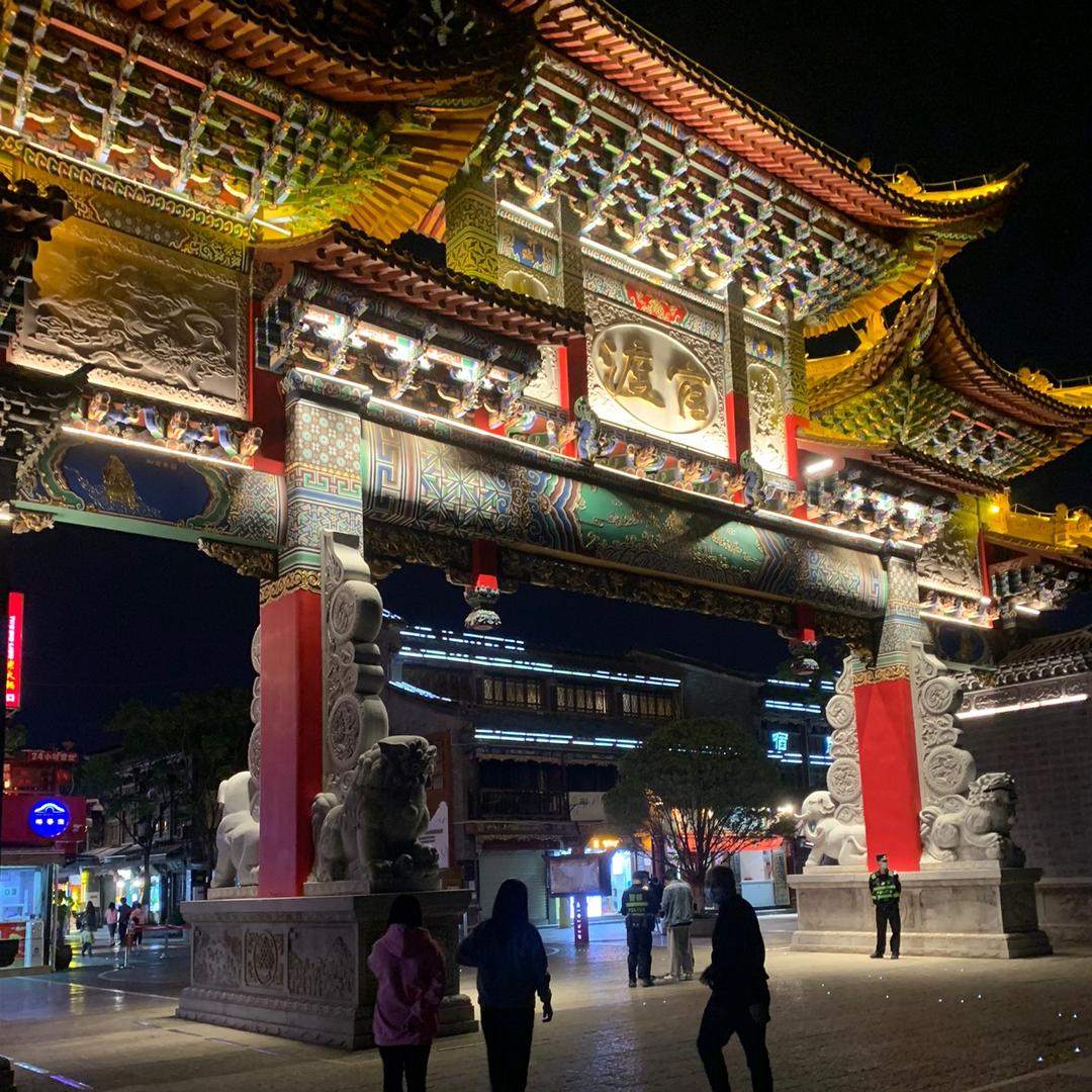昆明金牌美缝师