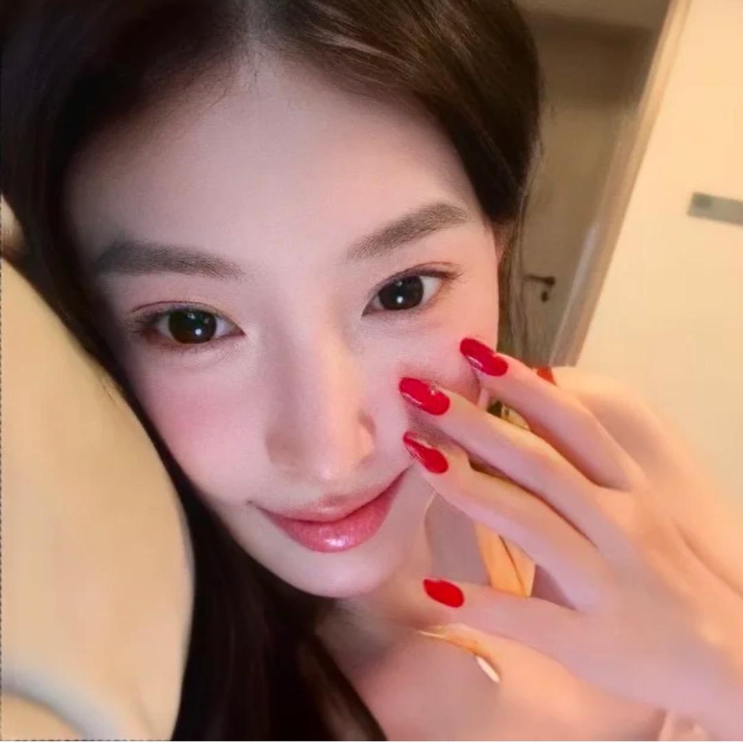 周不甜-