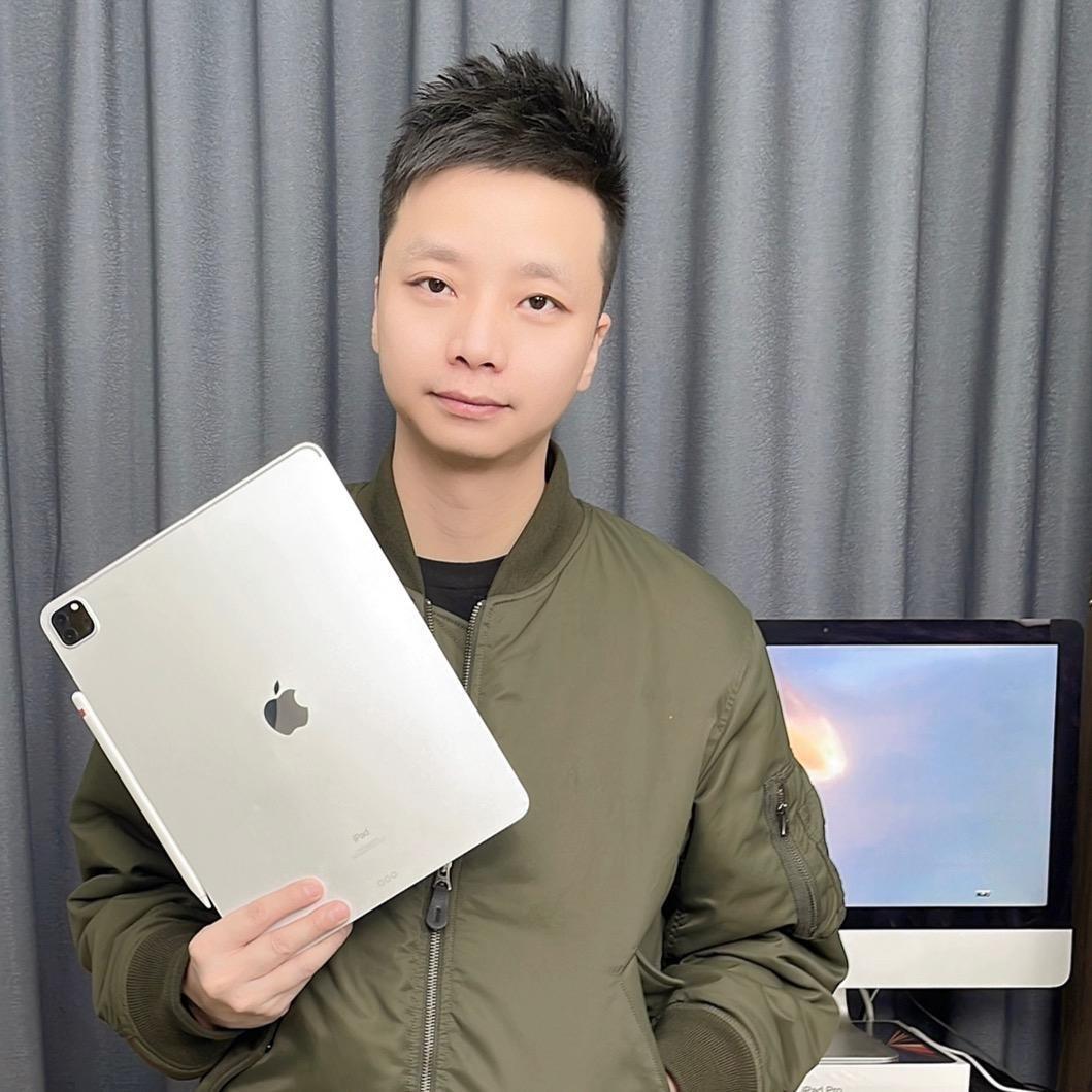 爱果数码龙哥
