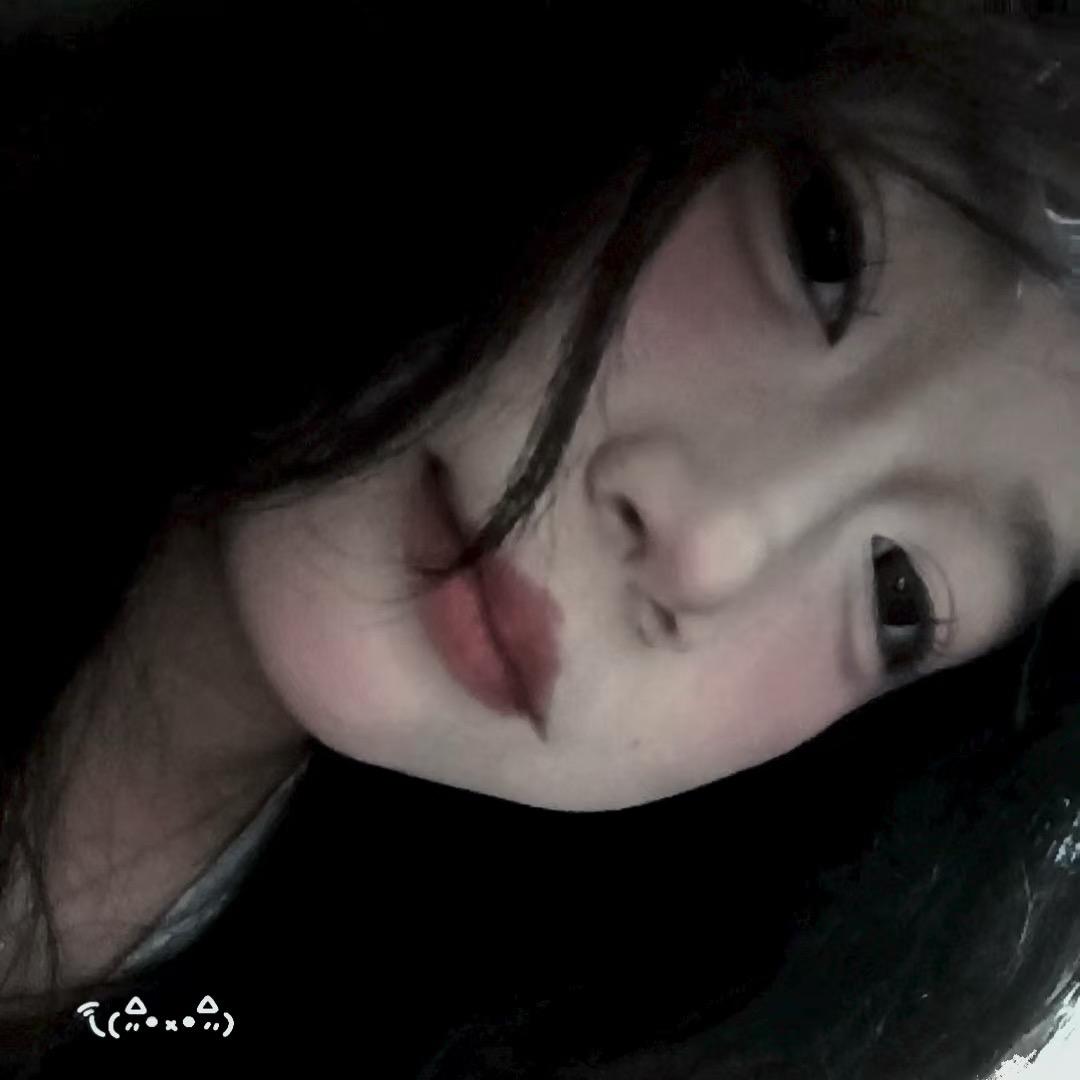 苒苒姐呐