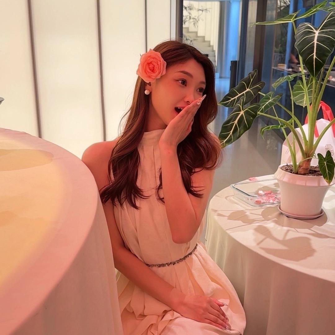 别偷看我蟹黄堡秘方