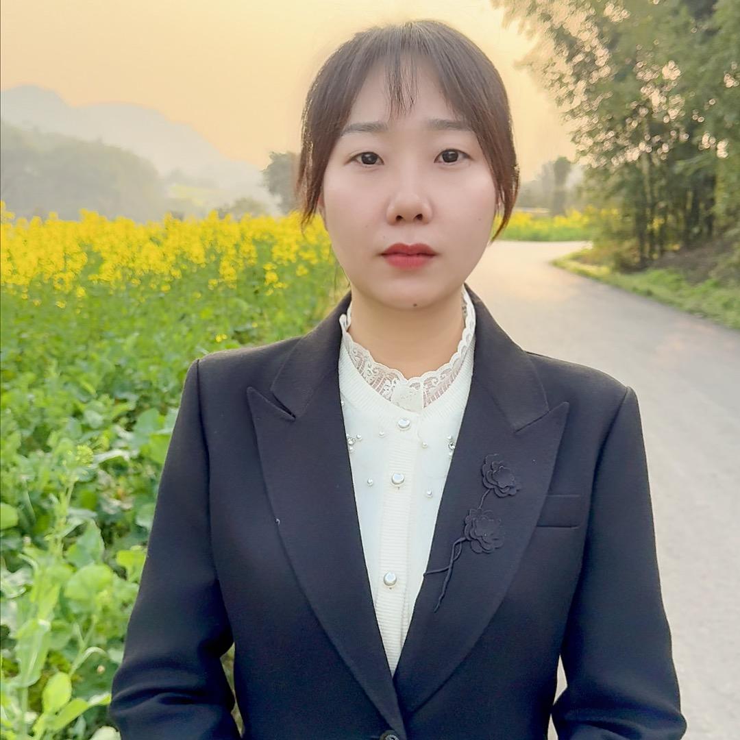 江安村干部李慧