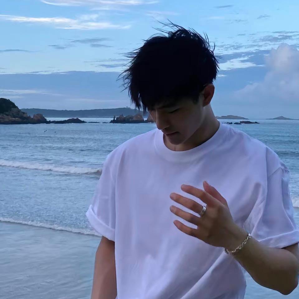 盘鹏飞cdy