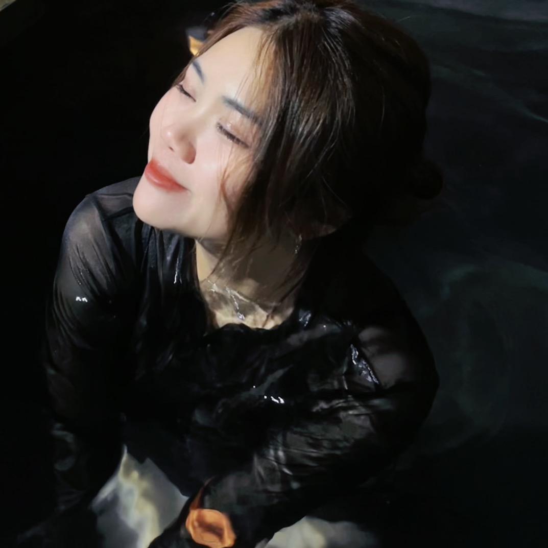 小梦 （新娘造型👰）工作号