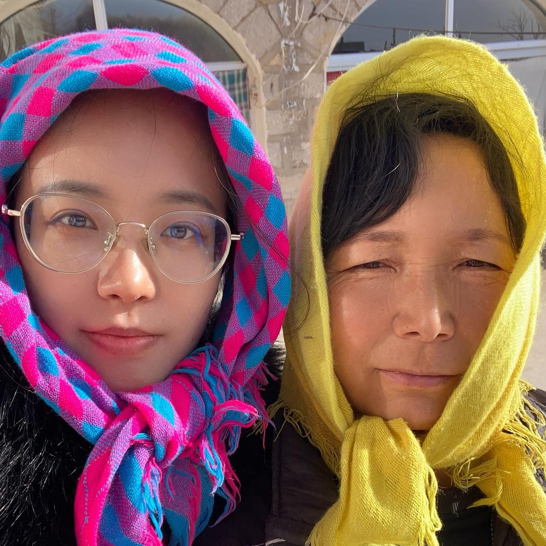 偏关养羊一家人