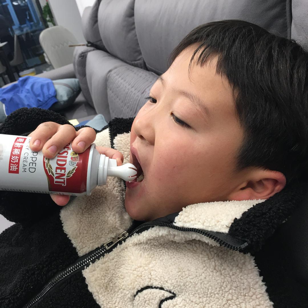 墨……