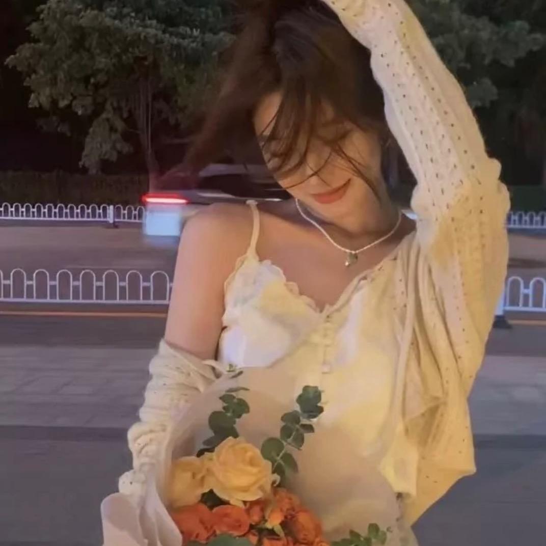 妮N