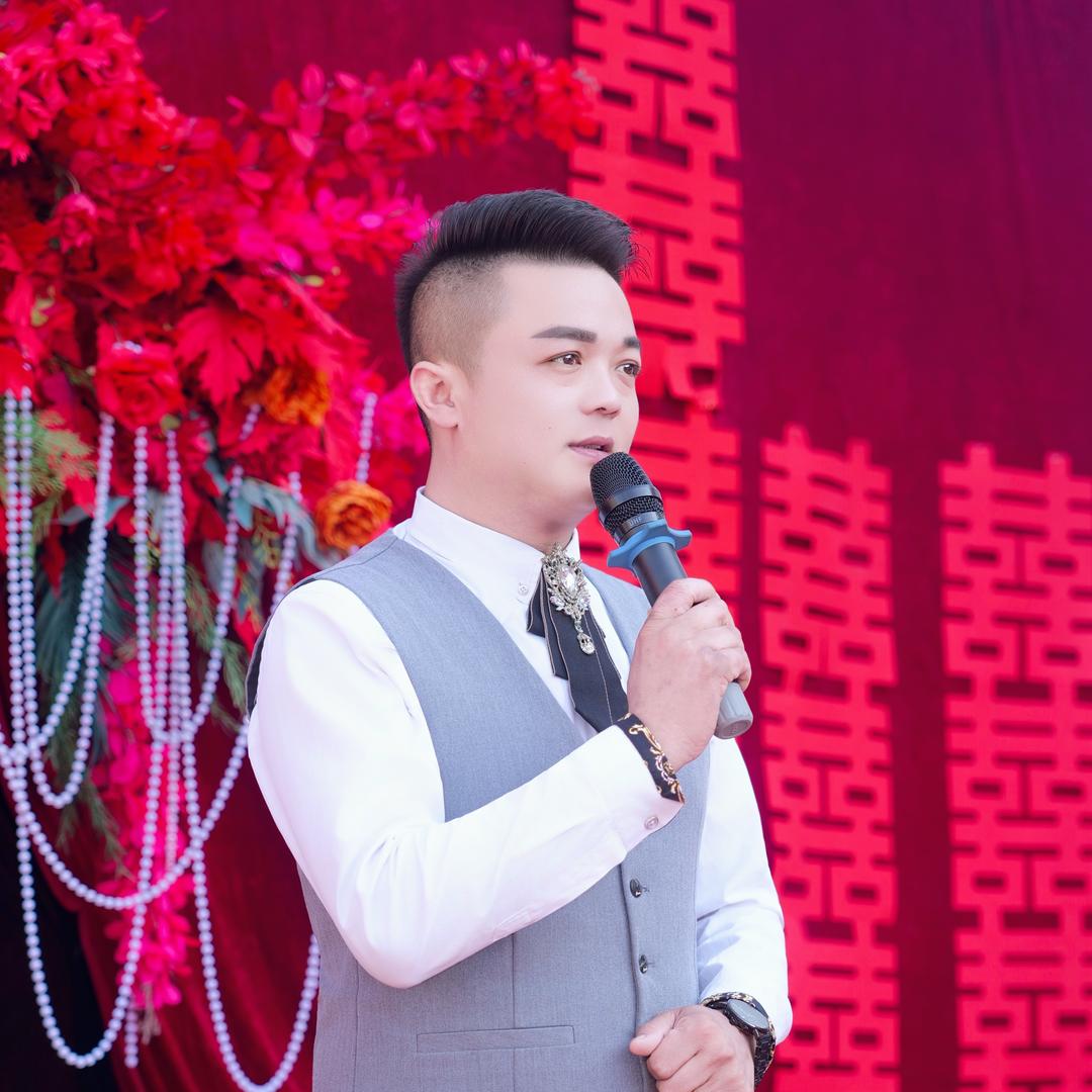 与爱婚礼创始人——大鹏
