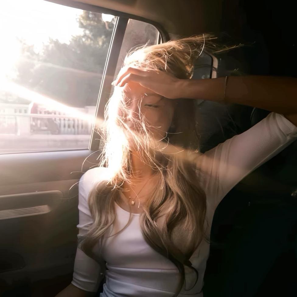 🌈🌈爱玩屎的小老弟🌈