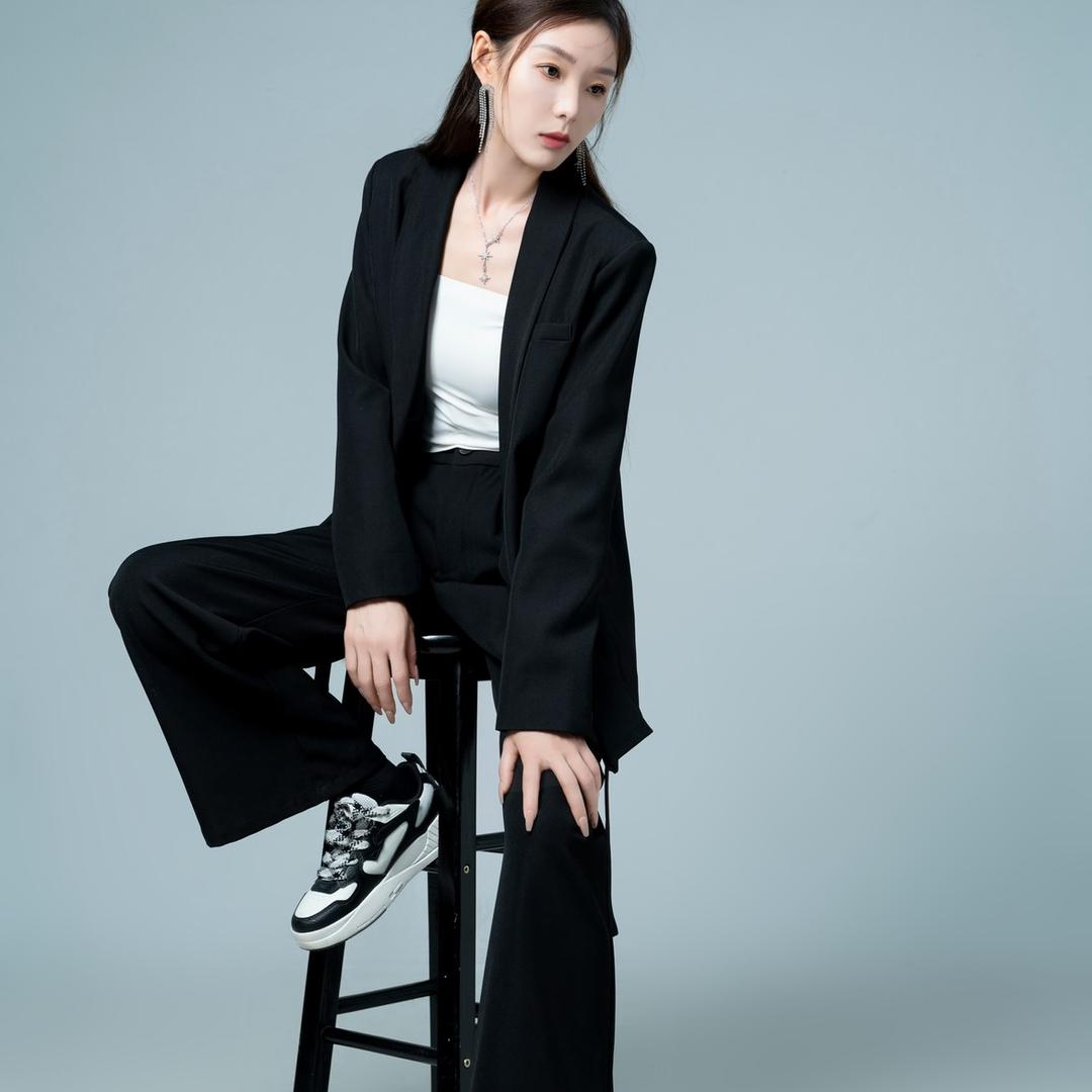 颖姐老板娘
