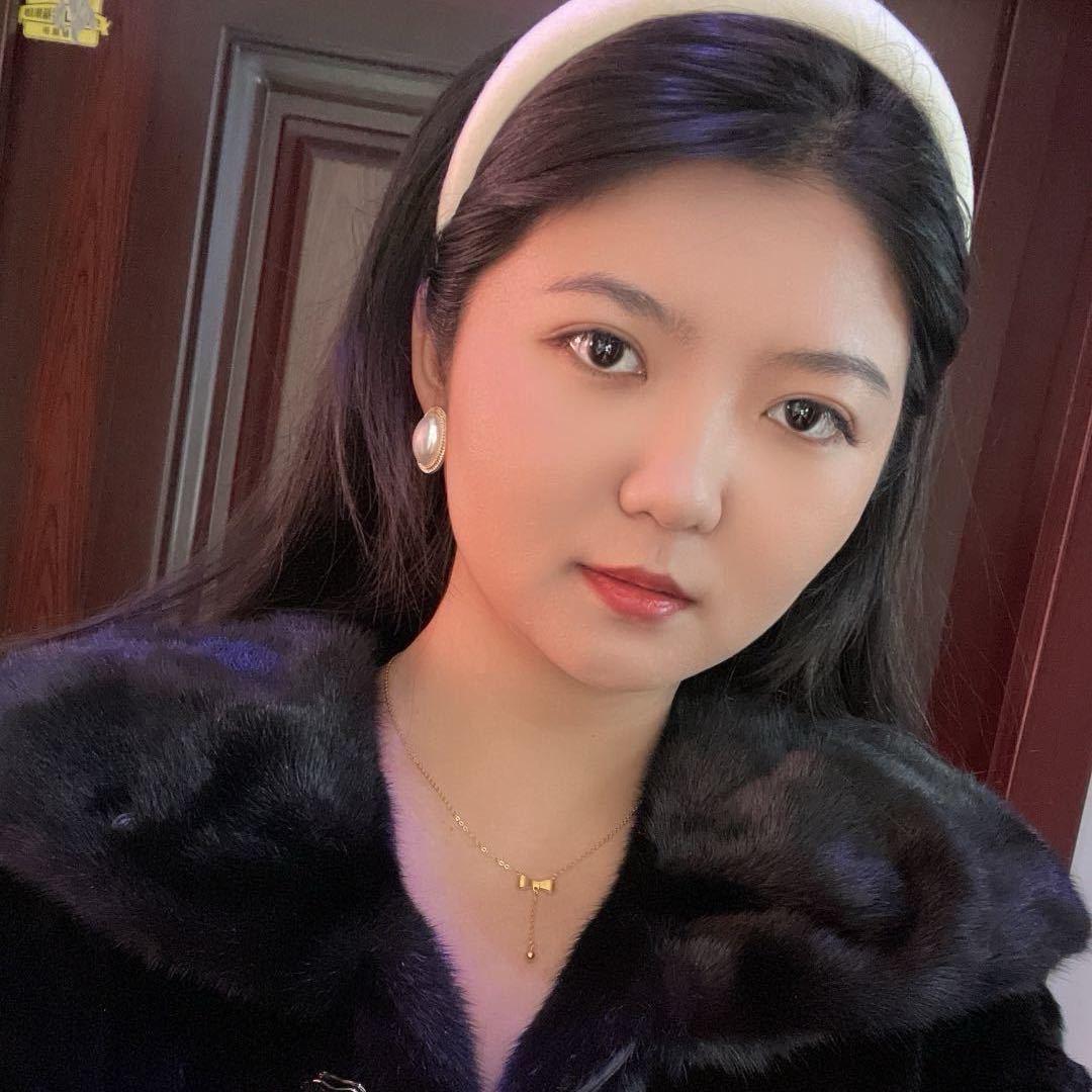 96年女硕士做保洁