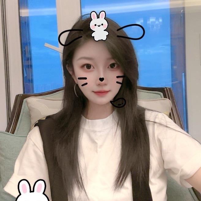 雯雯🐷爱生气