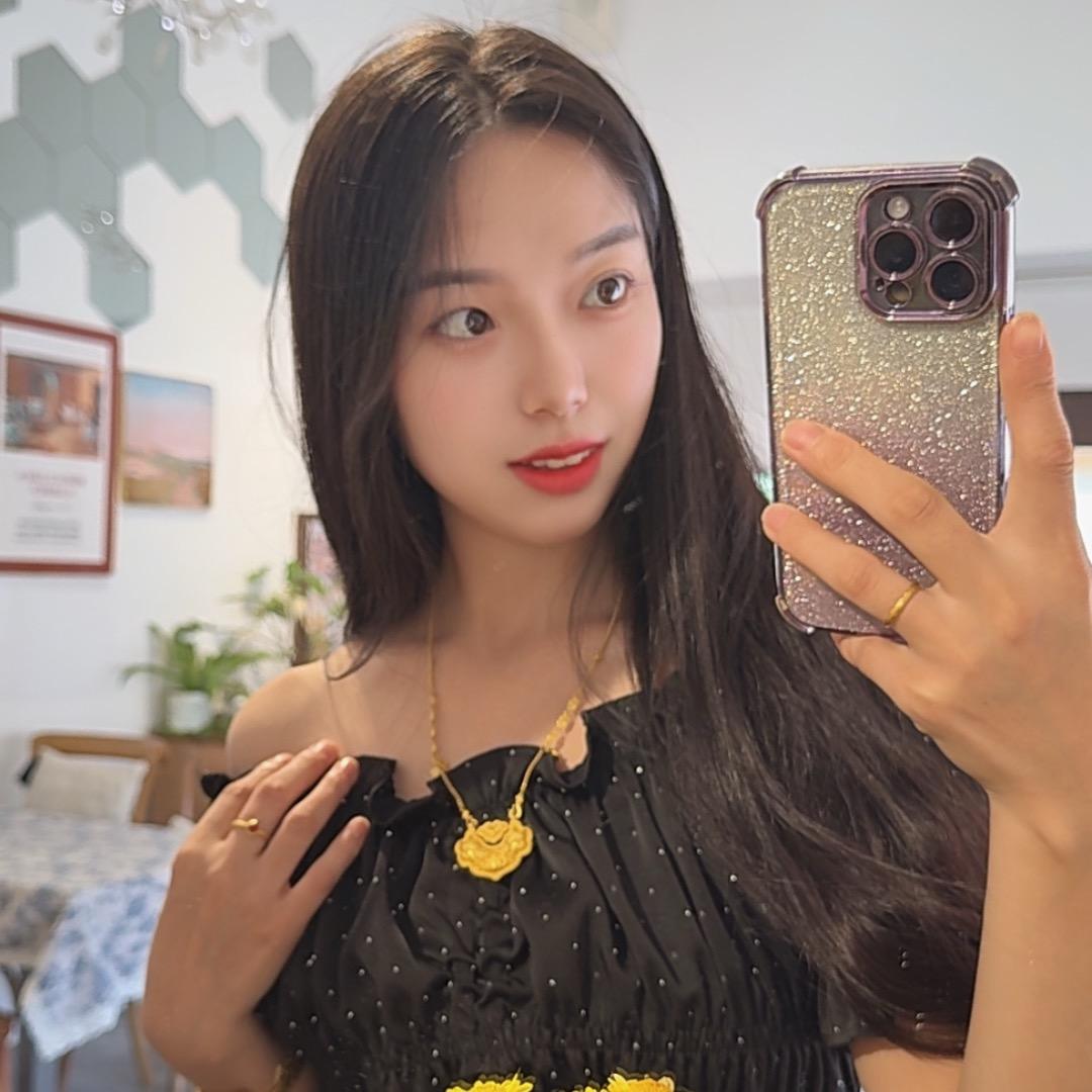 月吖🌙
