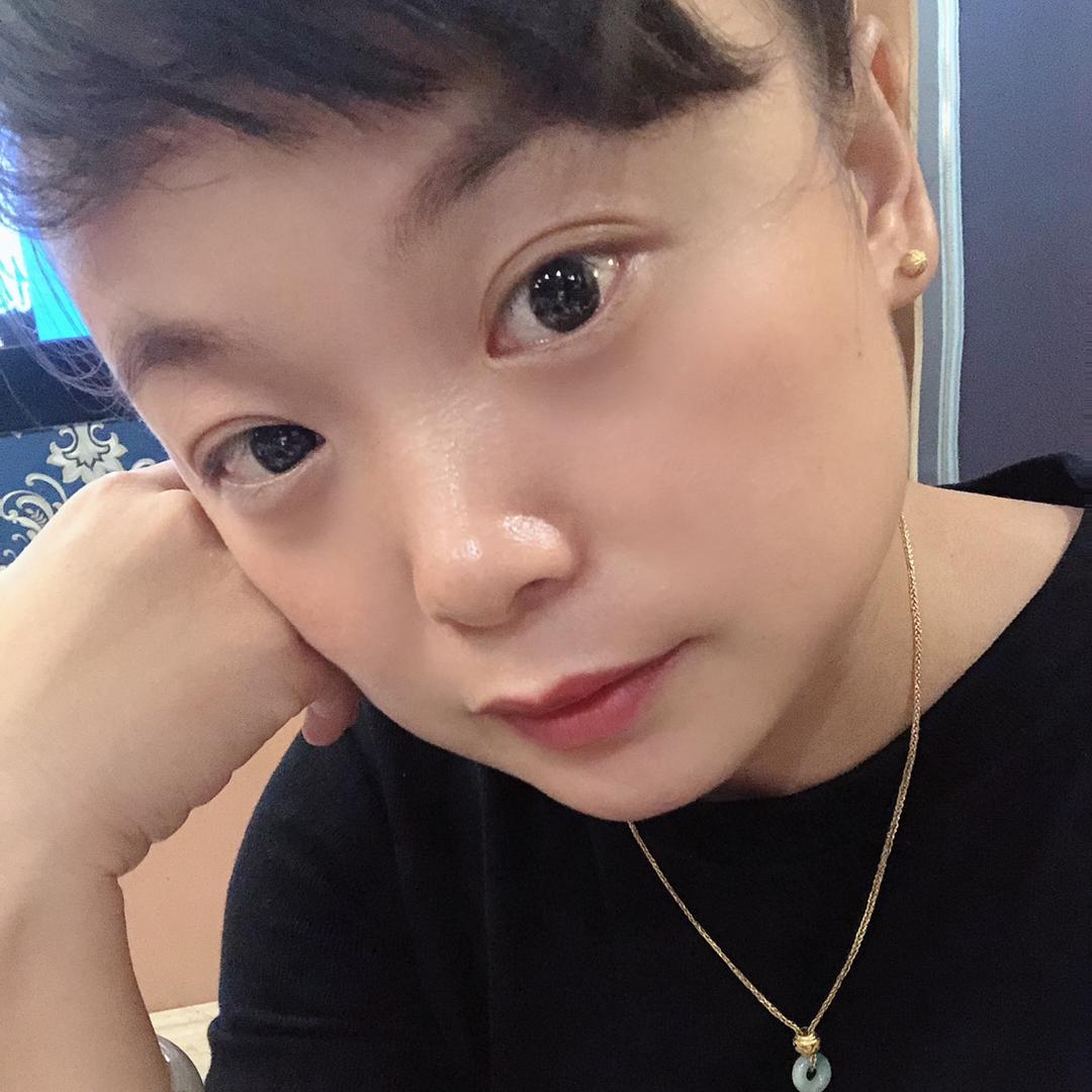 烧烤小姐姐💃（橱窗有好物）