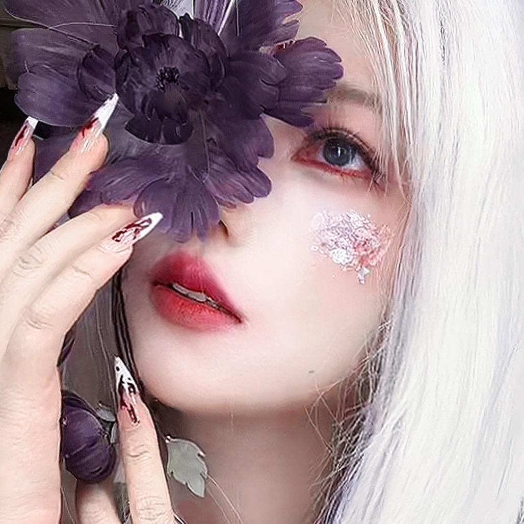 一朵花花📷