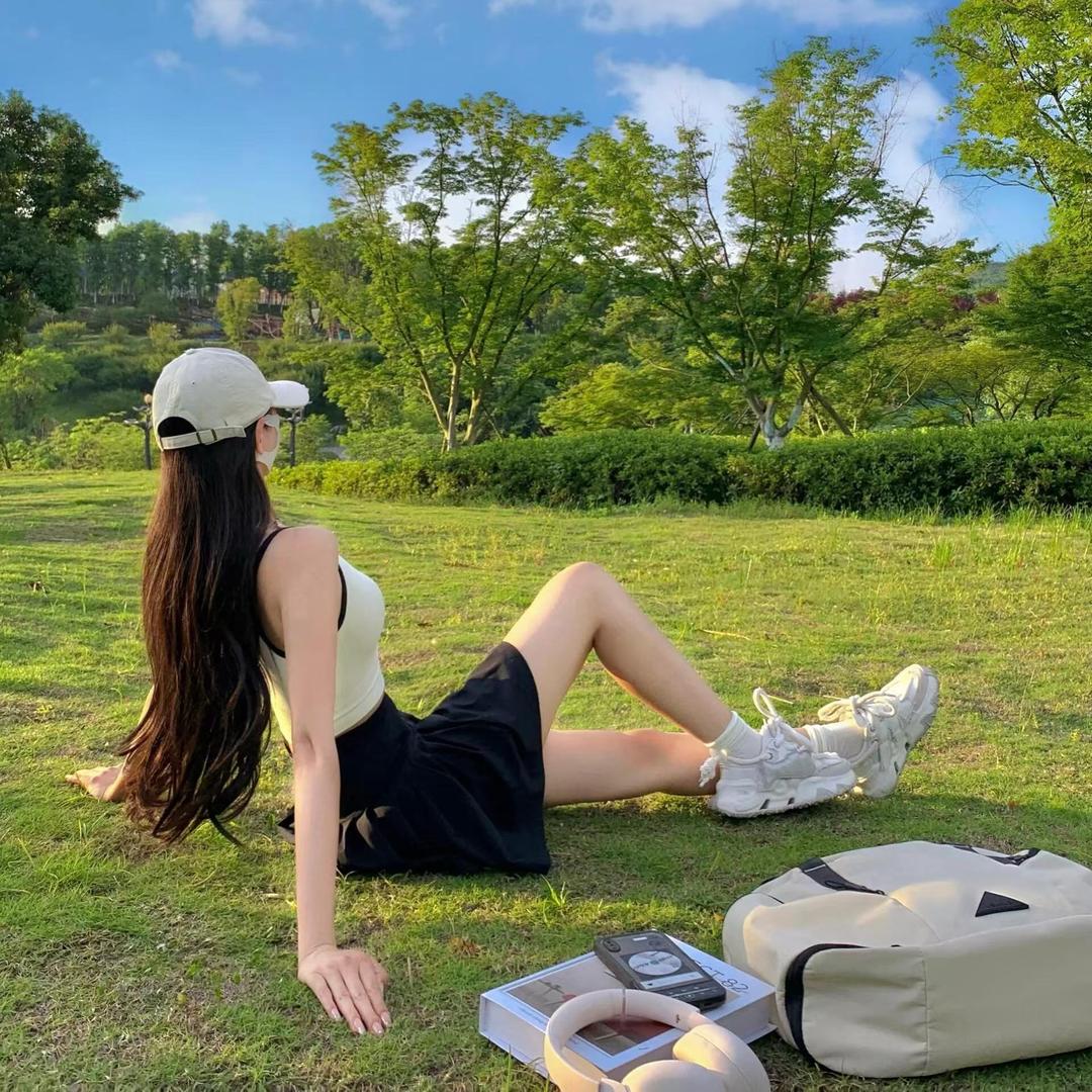 小小的鞋儿