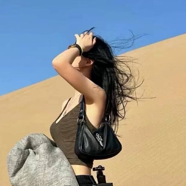 ¥¥