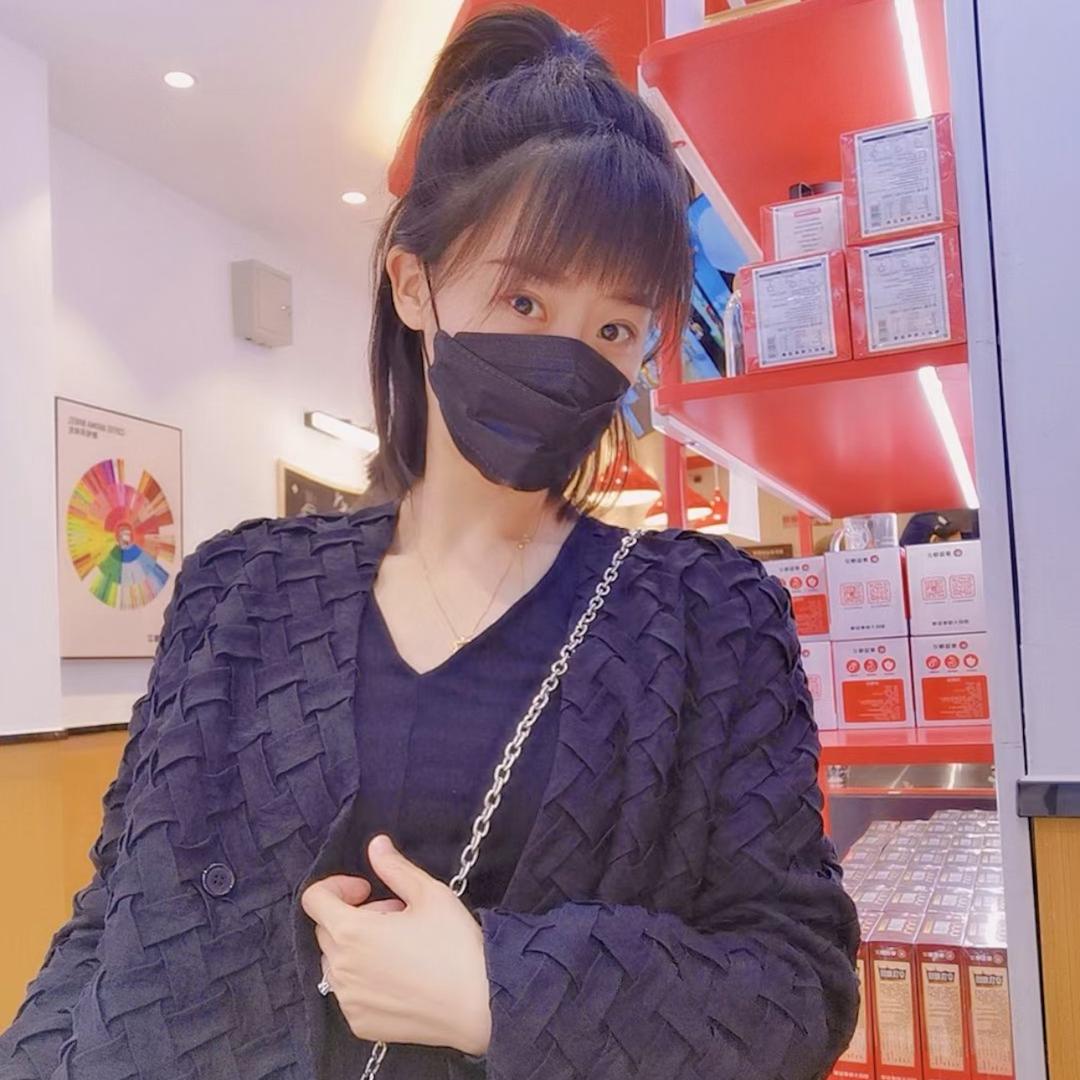 是小贾呀