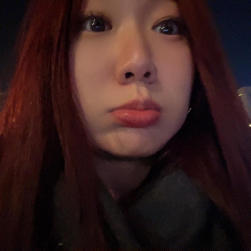 -小凡酱-