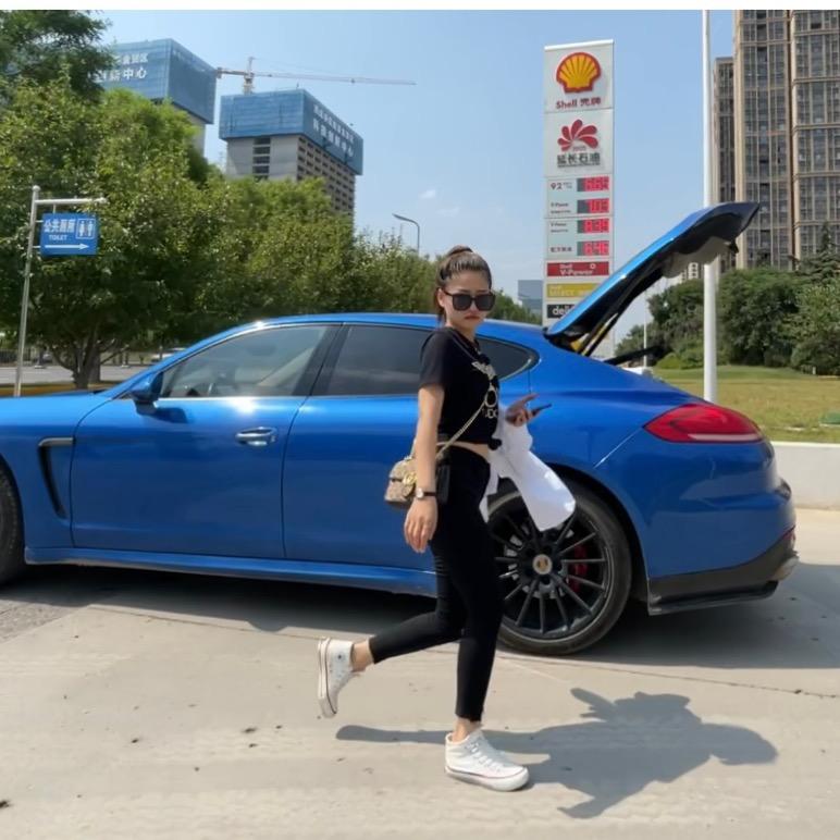 小燕子二手汽车