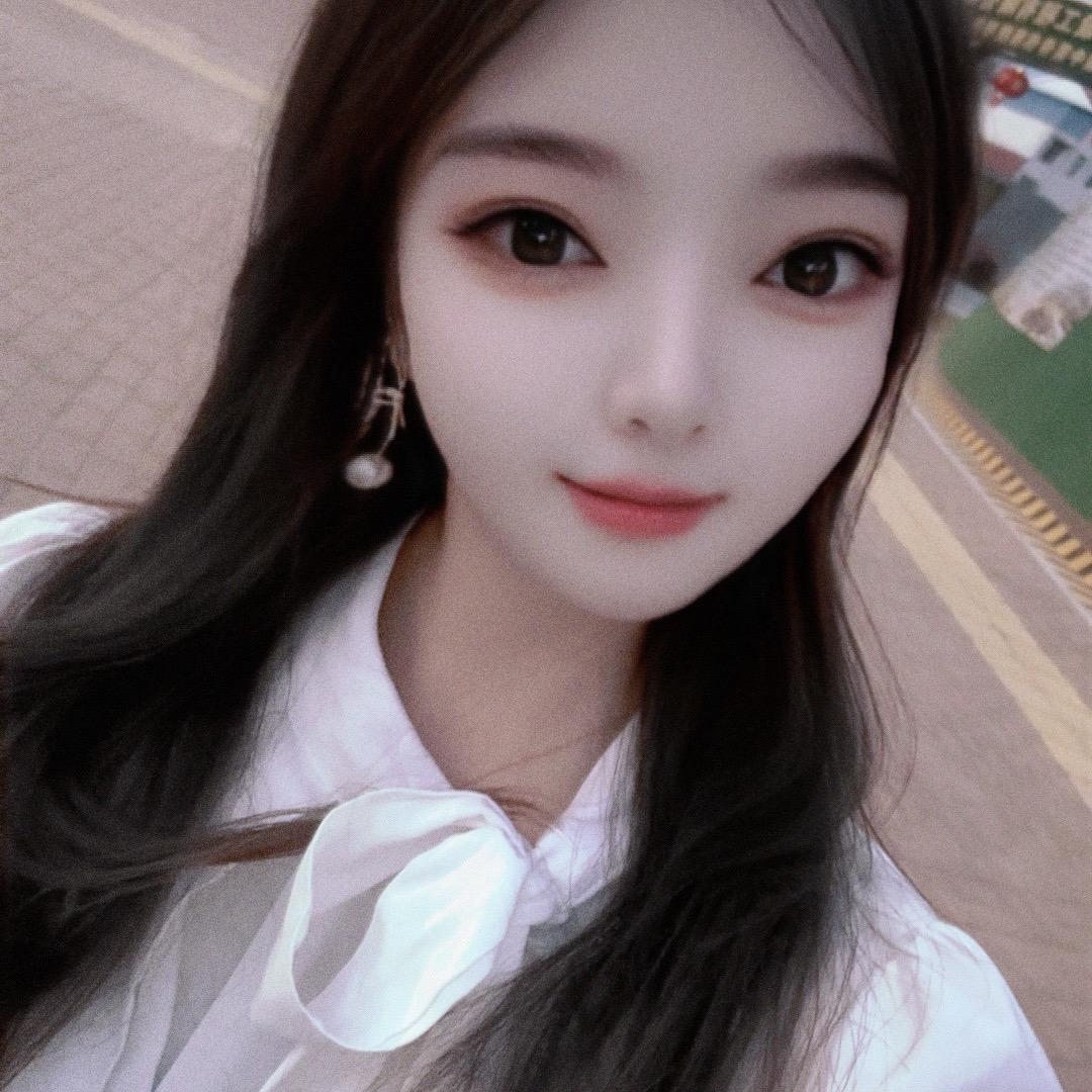 ʚ爱笑的女孩👑