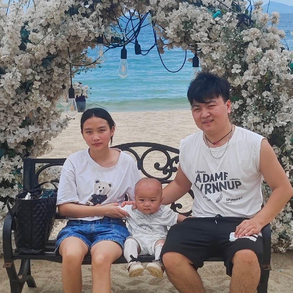 吴先生&朱女士    涨粉中