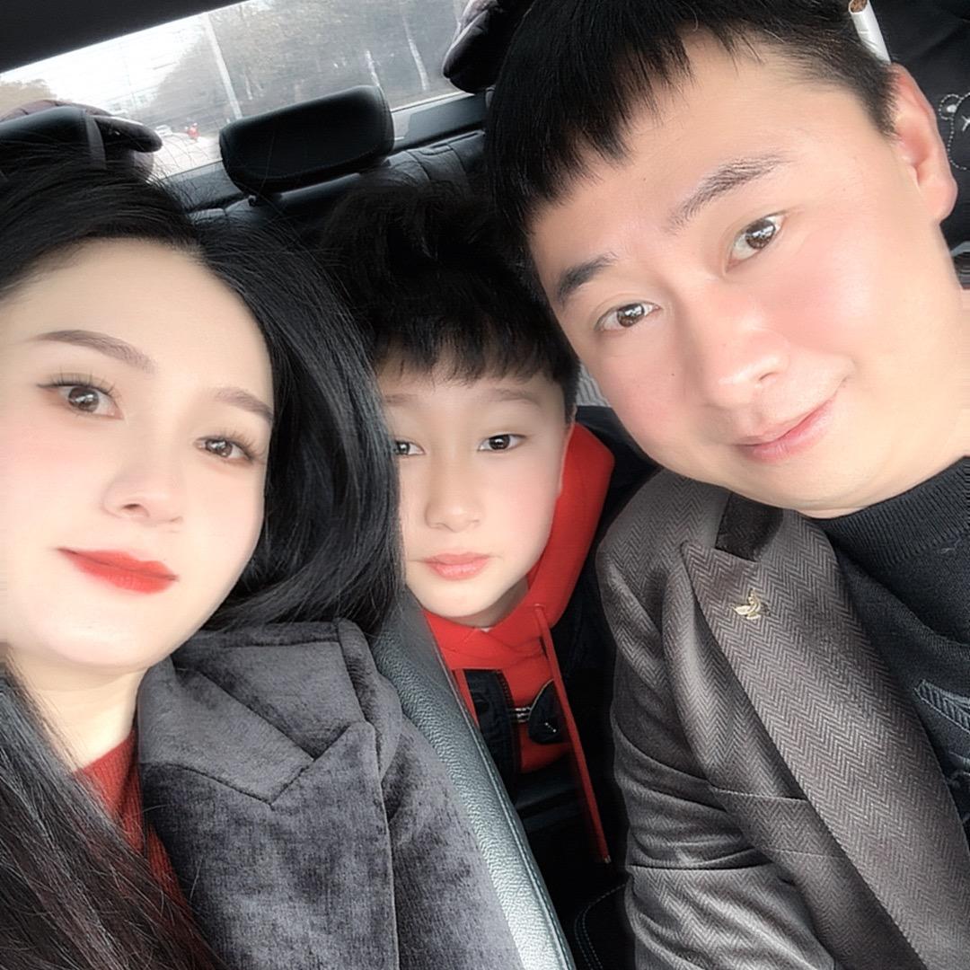 志志