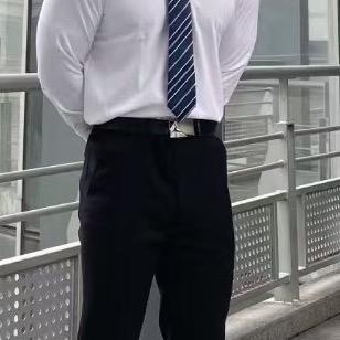 小帅不帅