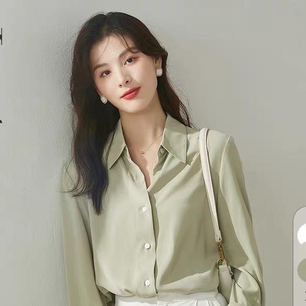 图曼朵轻职穿搭