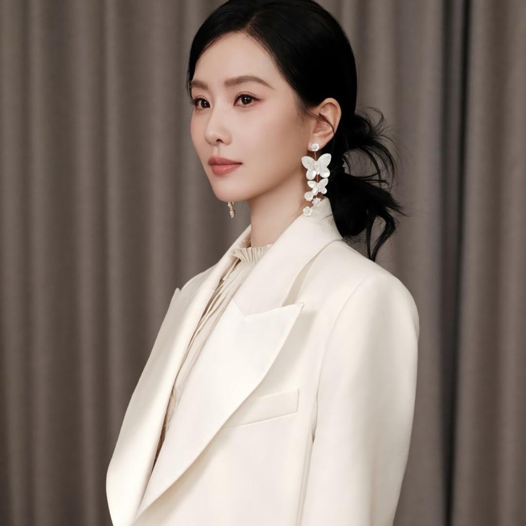 安妮银行小妮