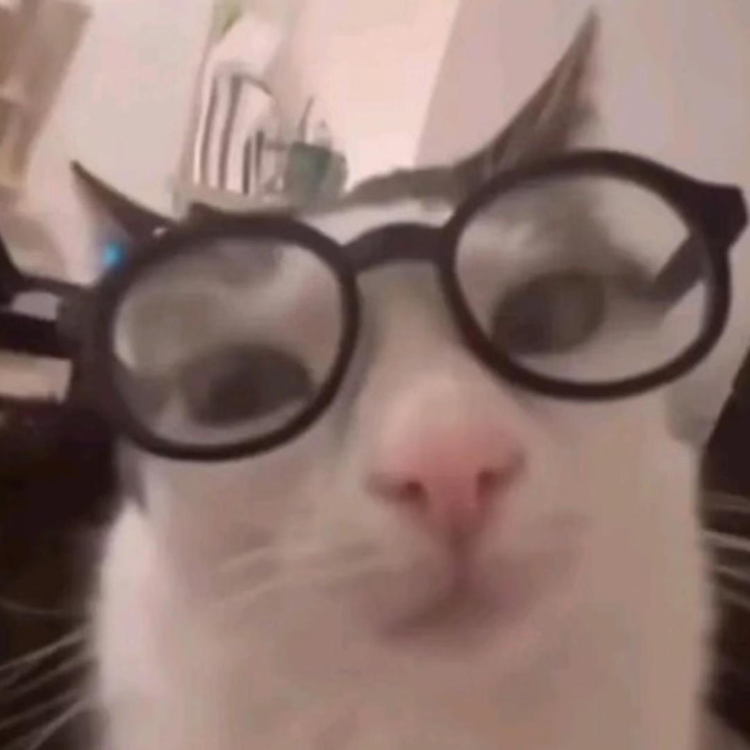 ，