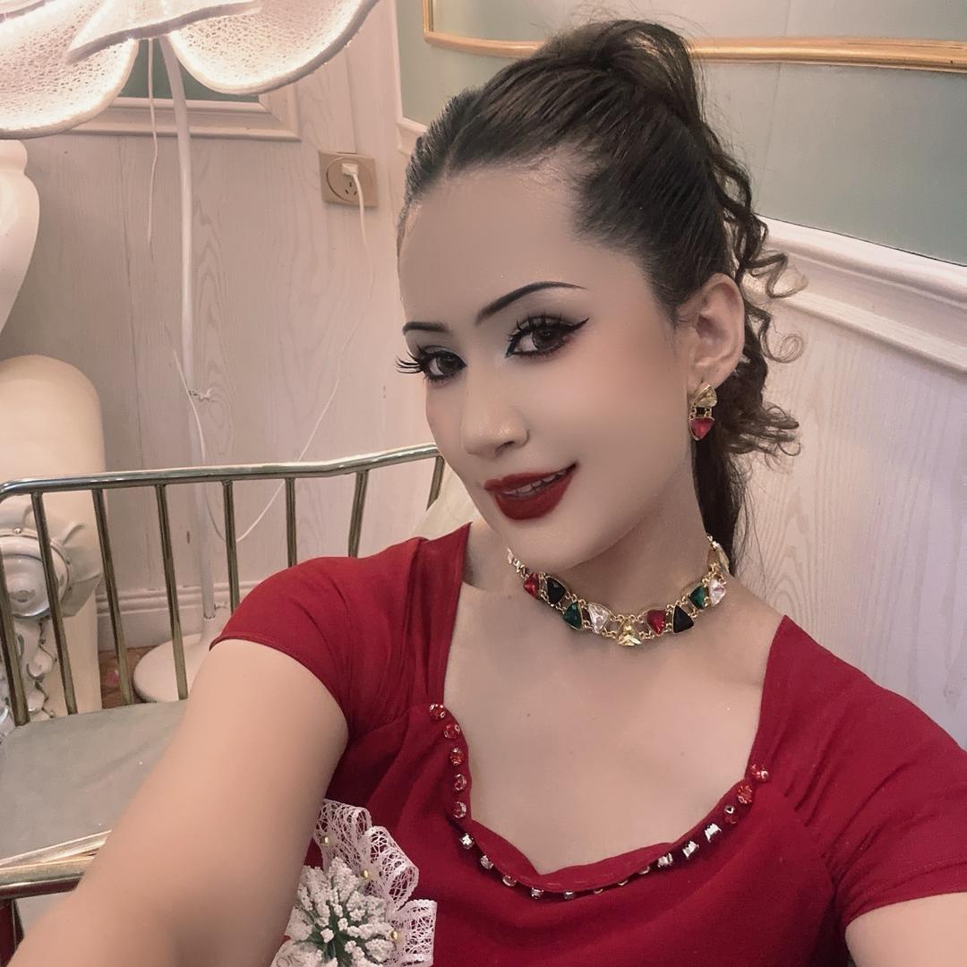 Ay_ZOHRa ᥫᩣ