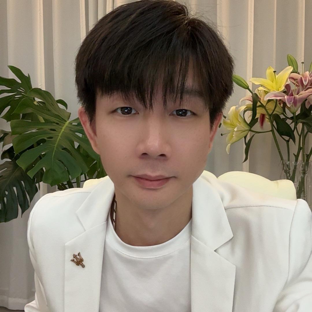 70后大叔谦