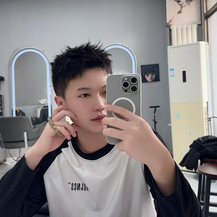 半颗糖.