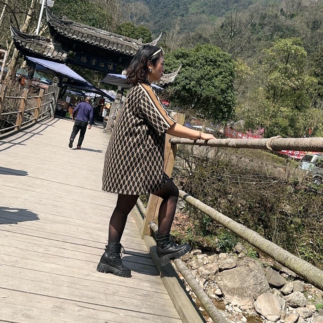 🐝《黄龙溪》卖家具的小游¹¹⁹⁸ 🍀