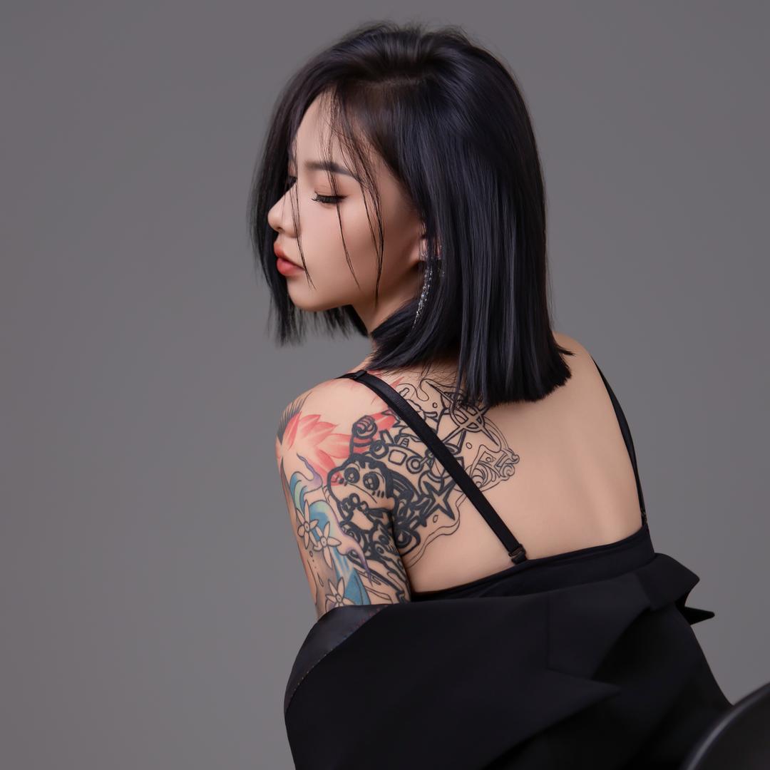 梦淑淑.