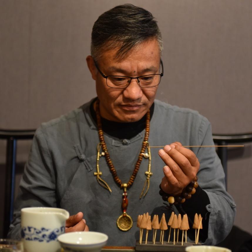 非遗传统制香——谷俊明