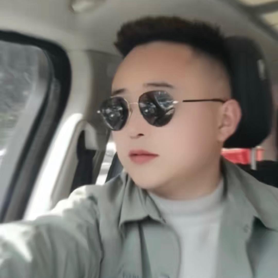 华启名车阿飞