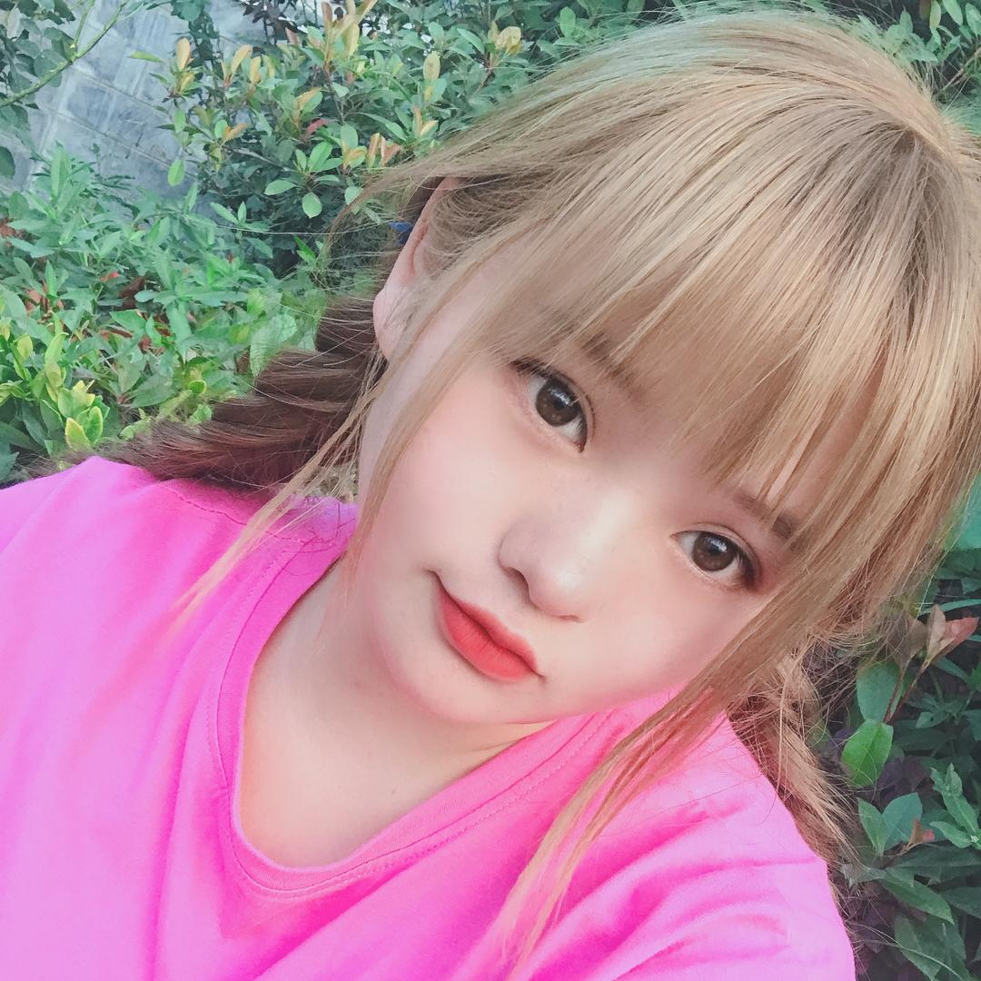ˇ  七分甜 .