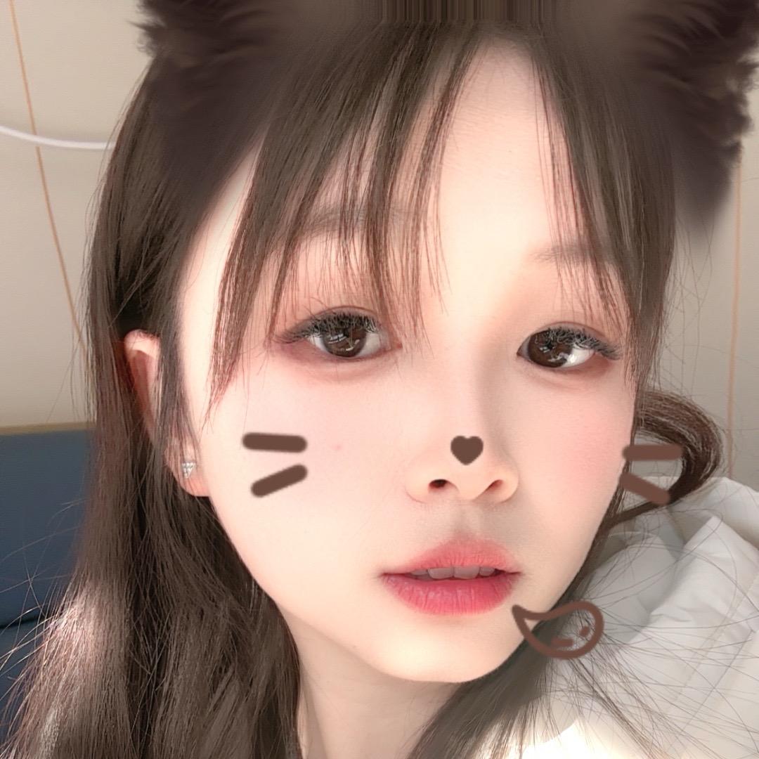 小酒窝的女生