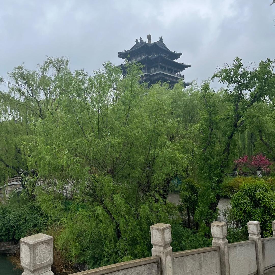 避雷滨州渤海国际1983女装店！