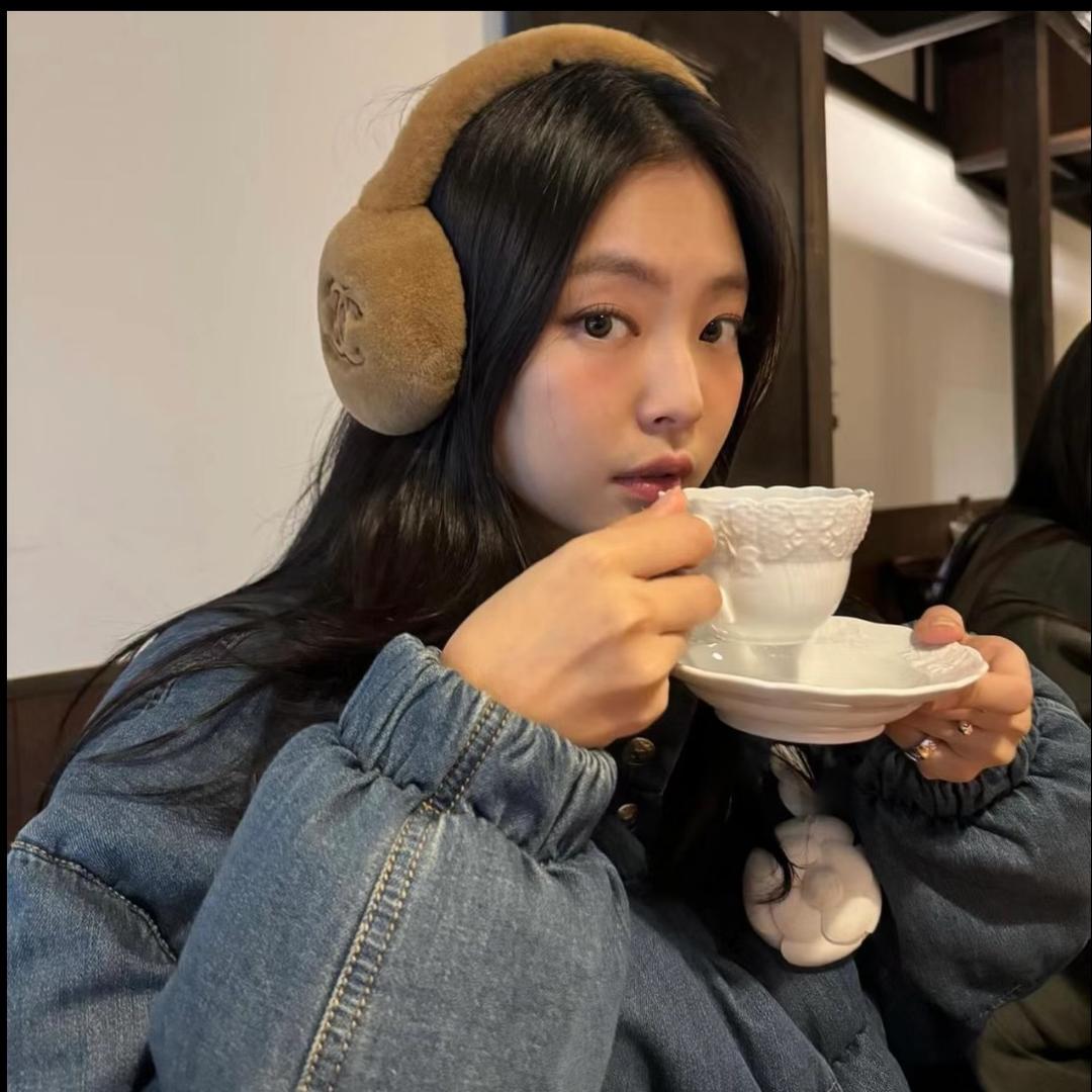 @yuzizizi
