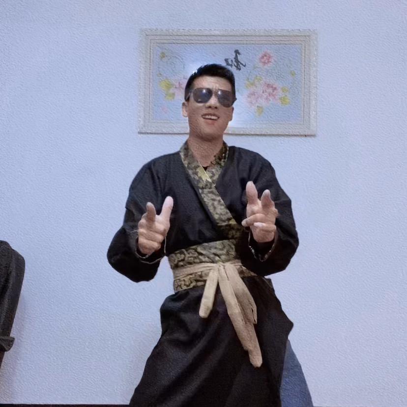 庆哥（承蒙厚爱）